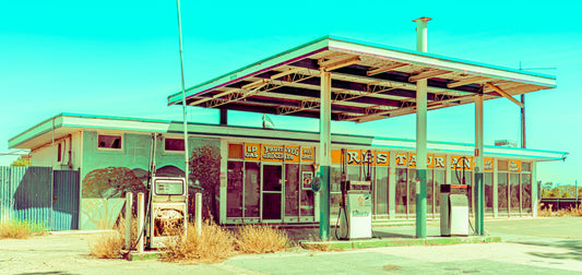 Abandoned Roadhouse, Poochera